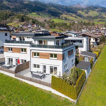 H21 - Modernes Ferienhaus 145Qm, 4Sz, Wellnessbereich Mit Sauna Und Dachterrasse Mit Panoramablick, Kuehlen Und Heizen Mit Geothermie Fuegen Ngoại thất bức ảnh