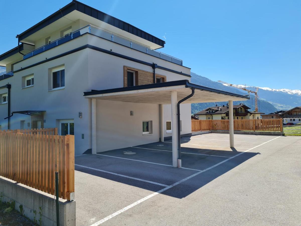 H21 - Modernes Ferienhaus 145Qm, 4Sz, Wellnessbereich Mit Sauna Und Dachterrasse Mit Panoramablick, Kuehlen Und Heizen Mit Geothermie Fuegen Ngoại thất bức ảnh