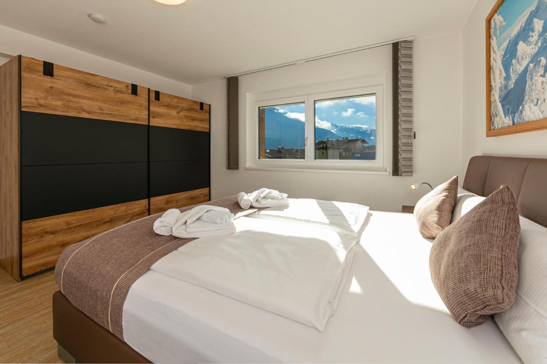 H21 - Modernes Ferienhaus 145Qm, 4Sz, Wellnessbereich Mit Sauna Und Dachterrasse Mit Panoramablick, Kuehlen Und Heizen Mit Geothermie Fuegen Ngoại thất bức ảnh